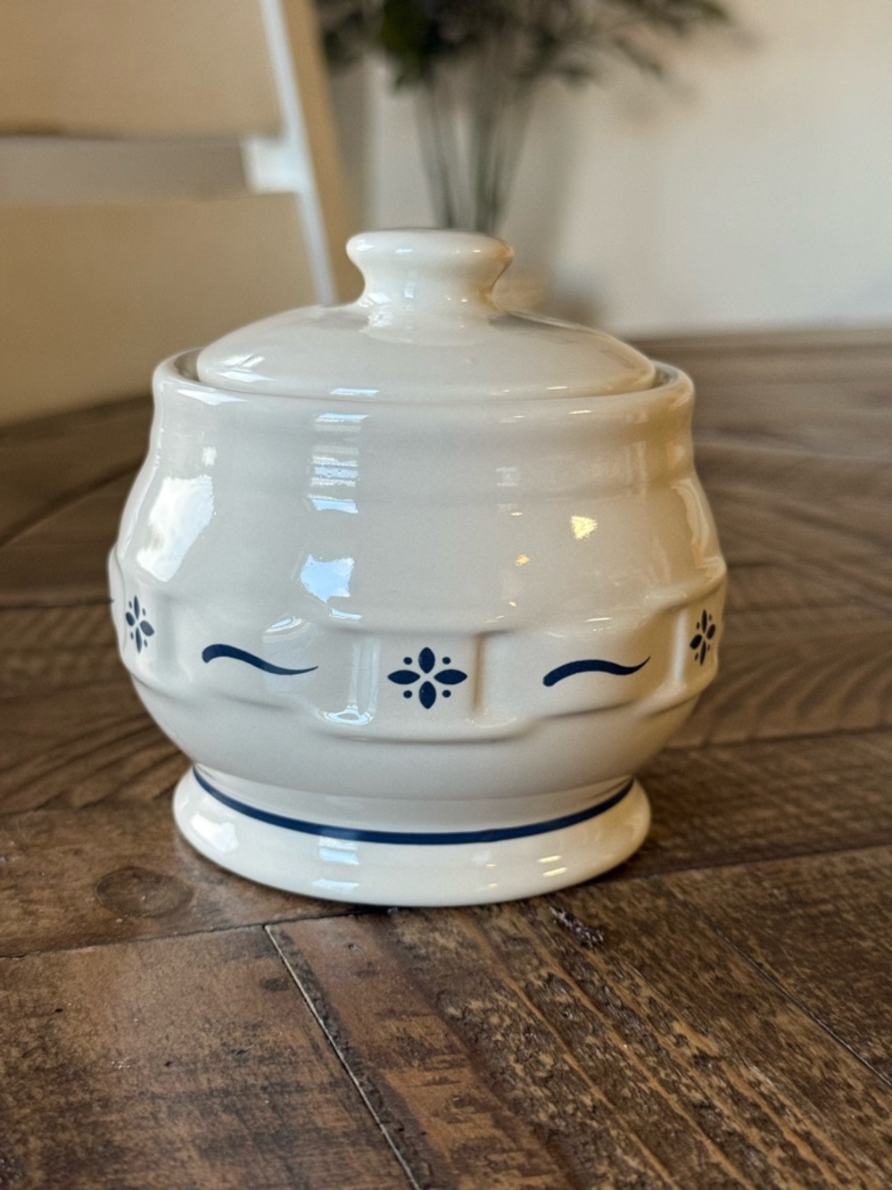Longaberger Pottery Woven Traditions Blue sugar bowl with lid.